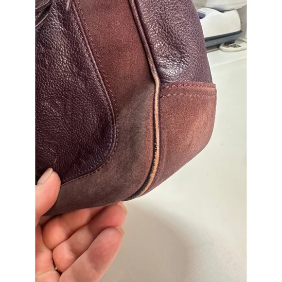 Women's Louis Vuitton Purple Leather Audacieuse EnprienteSuede Hobo Bag One Size - Picture 8 of 16